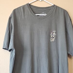 2 Shirts Gray Crew Neck Short Sleeve Tee with Graphic Sullen